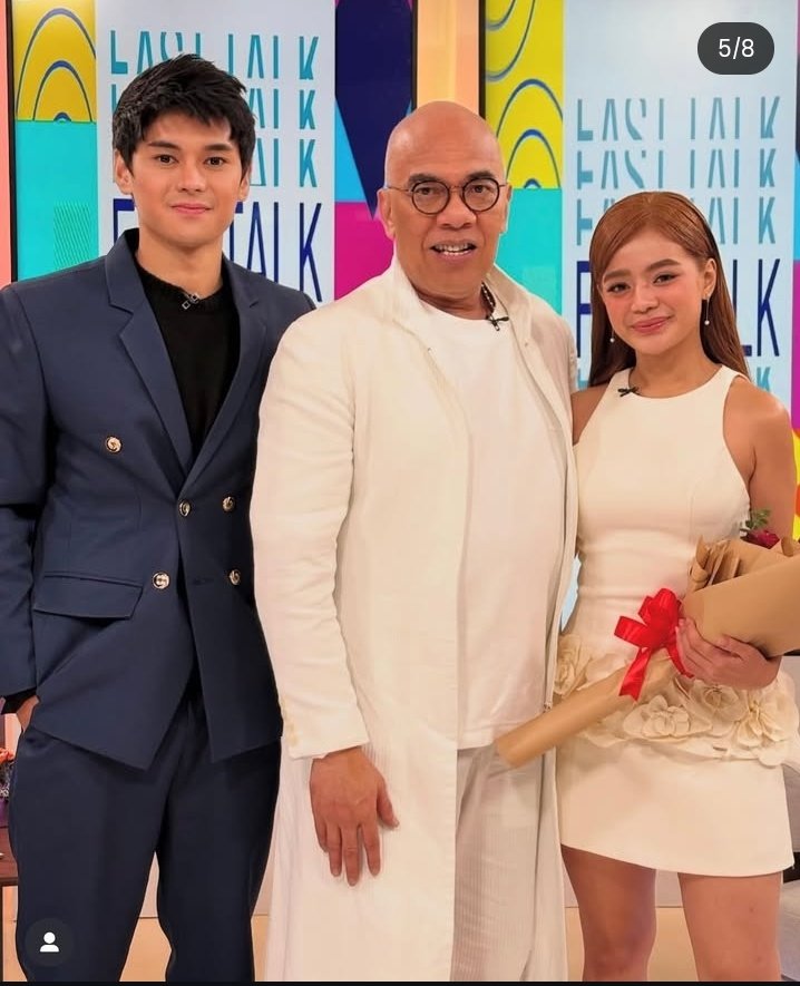 BabaranJer97817's tweet image. Asked if that was them na spotted sa mall.

Dustin: Nagcelebrate lang po kame.
Bianca: we also run some errands.

So anu yung cinelebrate??😂

#dustinyu
#biancadevera
#Fasttalk