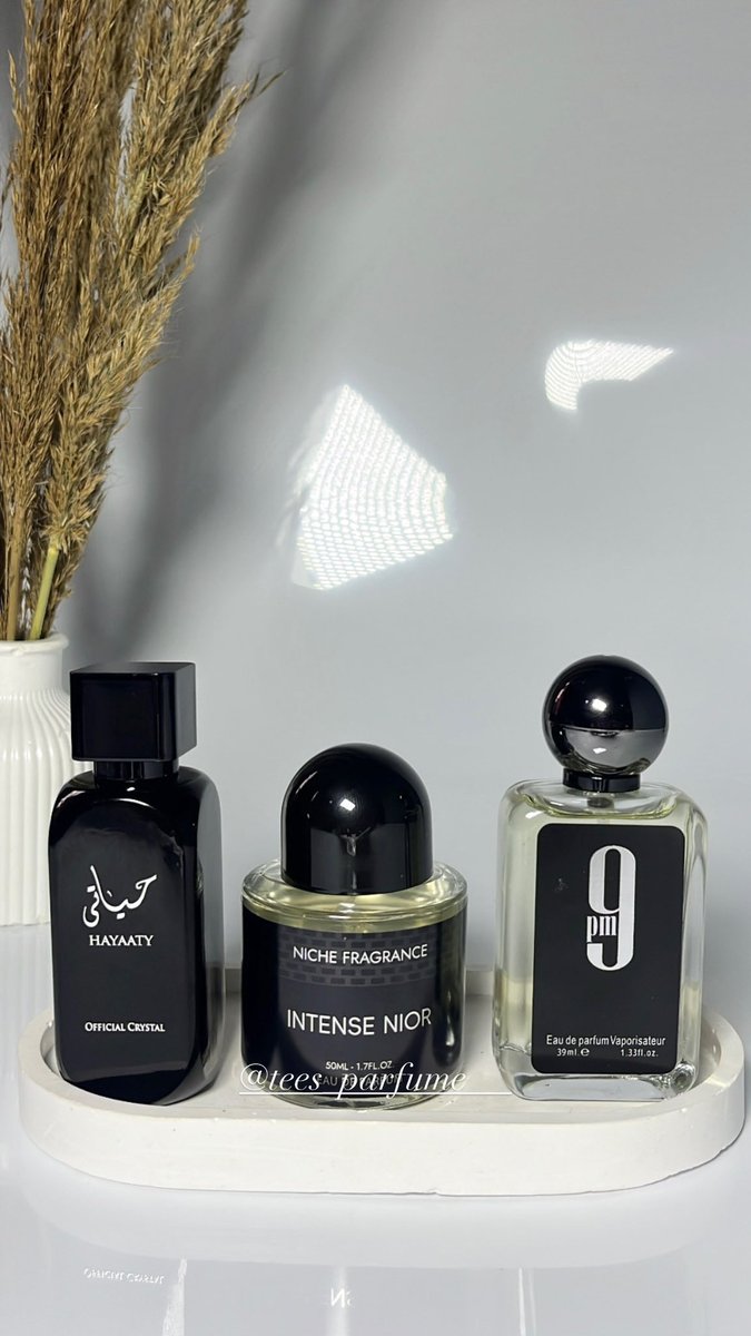 Ade_adetounn's tweet image. Can we all agree that mini perfumes are the real MVPs?
These are your faves; in smaller bottles, all masculine🤭
First-16,000
Second-25,000
Third-20,000
Fourth- 20,000