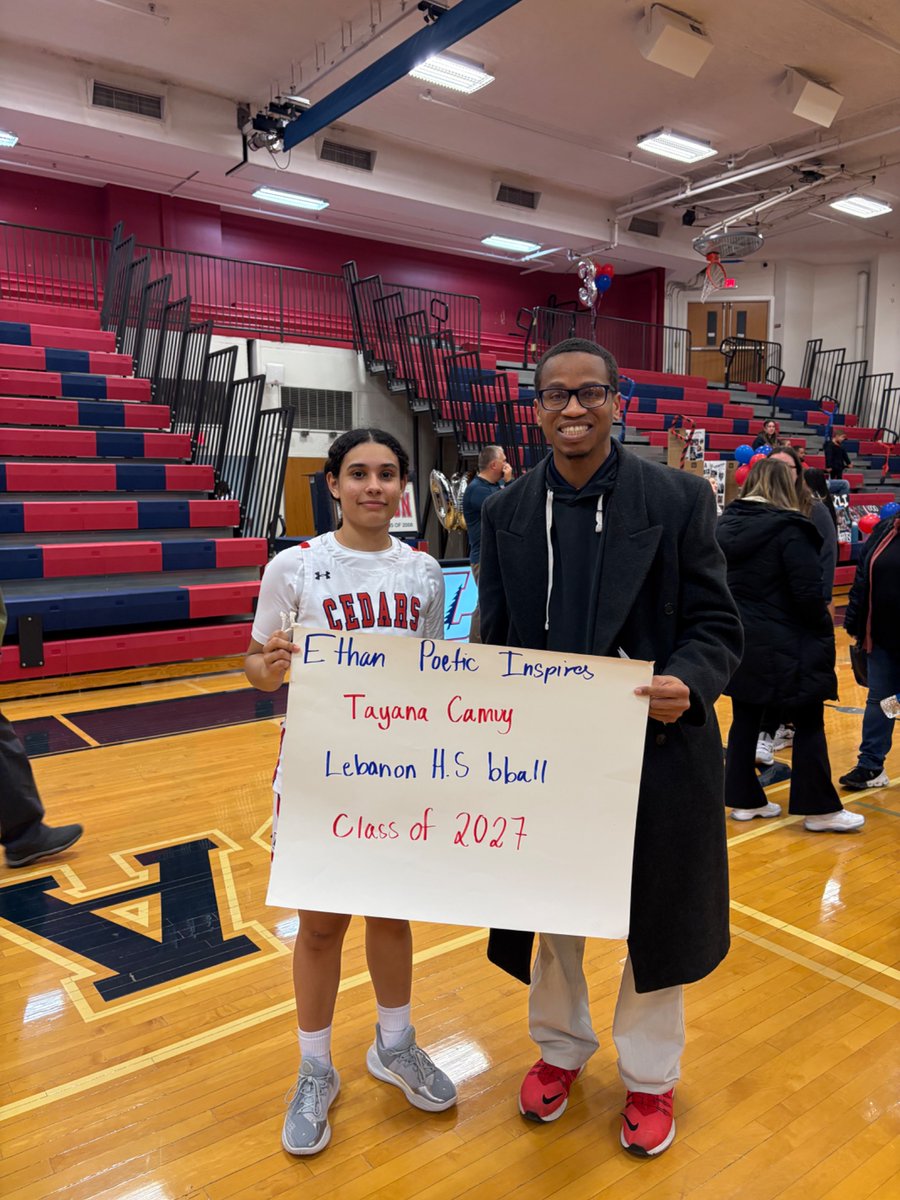 Ethan Poetic Inspires 
Tayana Camuy 

#studentathlete #girlsbasketball #rebound #basketball
#community #support
#support #tayanacamuy #creativeposter #basketballcourt #studentlife #youth #red #achievement #poster #ethanpoetic #family#wnba #communitysupport