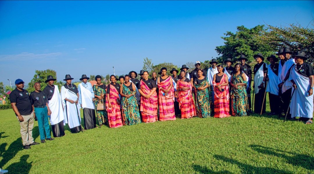 A historical walk to #Gikoba to commemorate the liberation struggle of our Country &amp; sacrifice made by our freedom fighters

Retracing the path of offensive operations, visiting sites of strategic importance &amp; consequently #Rwanda's total liberation

#kwibohora31 #LiberationWalk