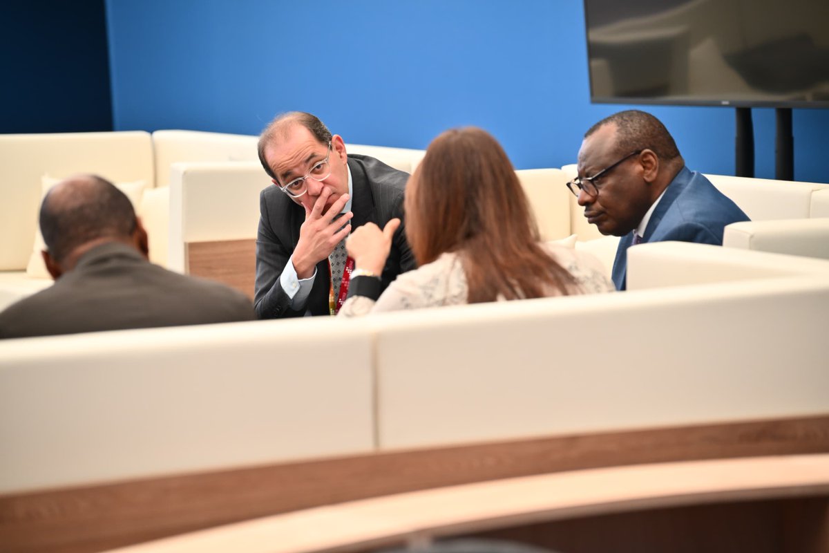 ECA_OFFICIAL's tweet photo. ES @clavergatete had a fruitful meeting with Egypt’s Minister of Finance @MofEgypt, H.E. Ahmed Kouchouk, during #FfD4 conference. They agreed to collab on facilitating a common African position on debt resolution through high level debt coalition led by Egypt https://t.co/ilrH66gOqf