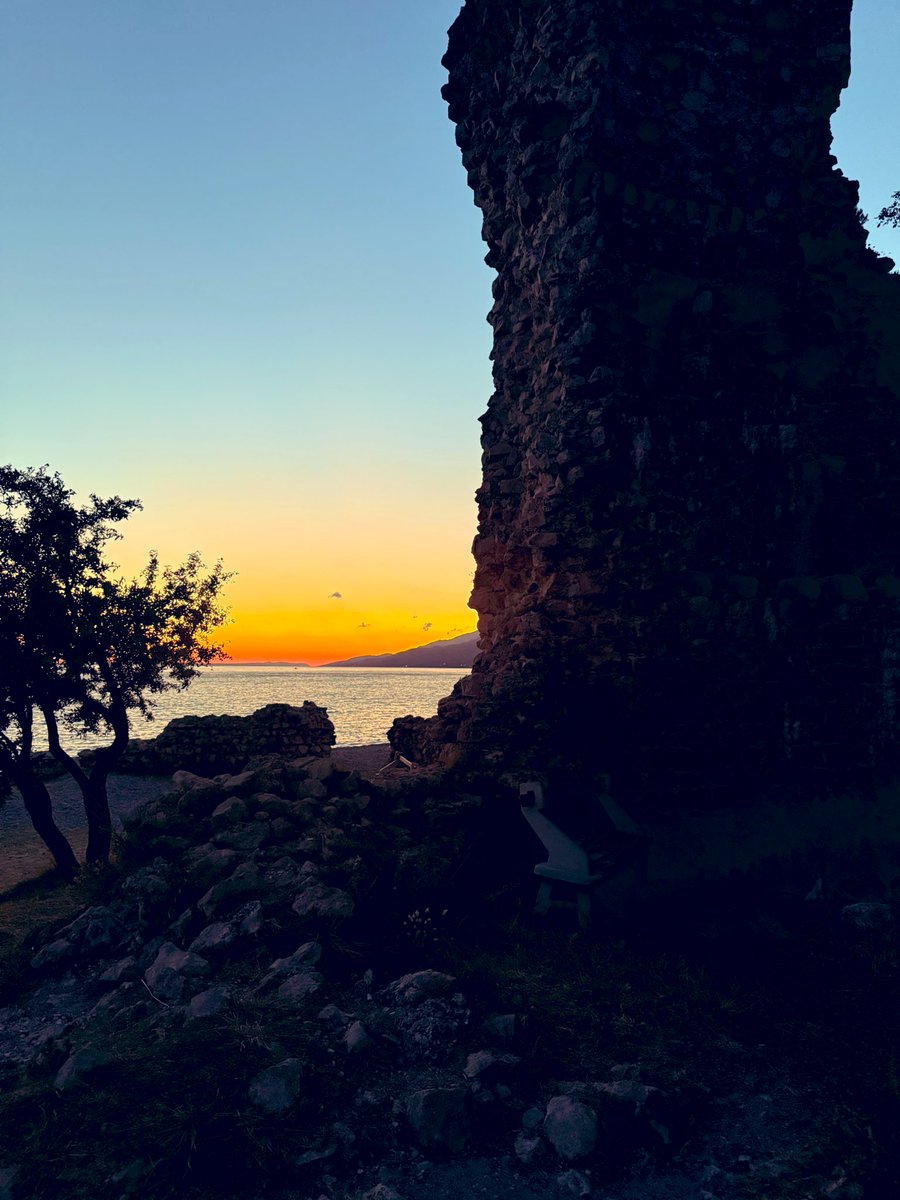 POV:  we walked 10 minutes from Alana Beachclub and now we think are a professional landscape photographer. 📸🌄

#goodenergy 
<a href="/neilsonholidays/">Neilson Active Holidays</a>