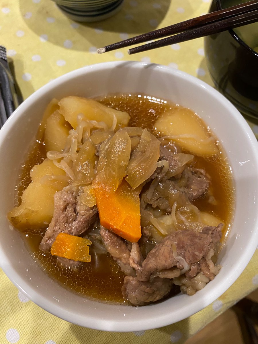 knj29180934's tweet photo. 肉じゃが🥔 https://t.co/GwiGV2XdSU