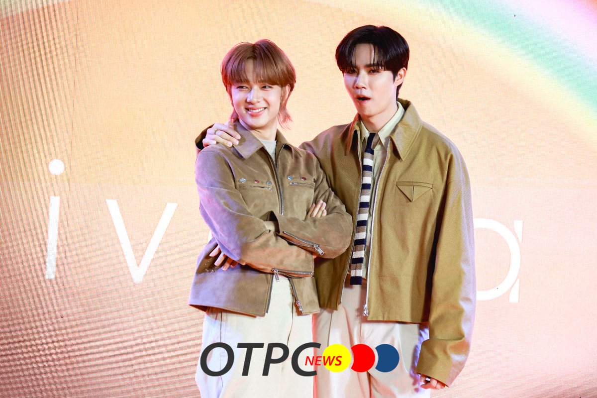 otpc_story's tweet photo. "ซี-นุนิว" ในฐานะ MUSE คู่แรกของแบรนด์ DIVANA ร่วมเปิดตัวแคมเปญ "The Power of Sunrise" ชูแนวคิด "ความงามที่ยั่งยืน"

#ZeePruk #NuNew 
#ZeeNuNew #ซีนุนิว
#DivanaxZeeNuNew
#ThePowerOfSunrise
#ZonZonsScent
#scentedbydivana https://t.co/v6YWbR3mp2