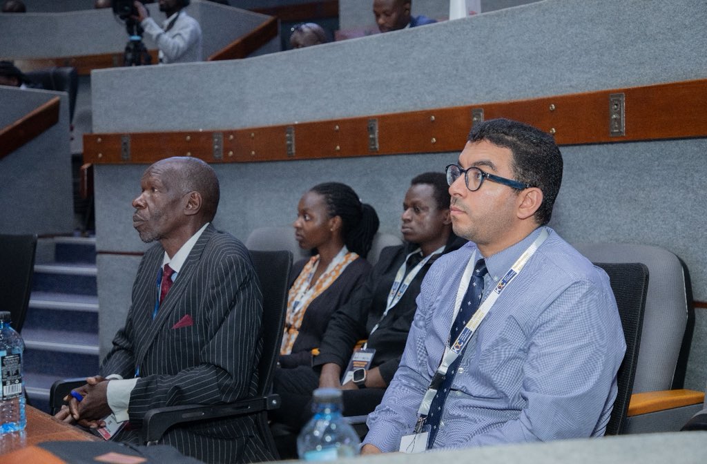 KDC_KE's tweet photo. Today, we host the inaugural #NextFrontierAfrica2025 Summit , a platform with high-level conversations to identify co-investment opportunities, unlock strategic partnerships, sign investment deals, and catalyze capital into key sectors powering Africa’s growth. 
#NextFrontierExpo #InvestInAfrica @MITIKenya @KenInvest @IndustryKE @GovLeeKinyanjui @KCBInKenya @nationalbank @NCBABankKenya
