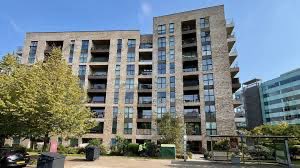 AlSaraf's tweet photo. @DawnButlerBrent Dawn you need to get involved in the biggest scam of lessees in Abbotsford Court NW10 huge bills poor service and angry residents. This is an issue that affect all Londoners. https://t.co/FQSZqp556D