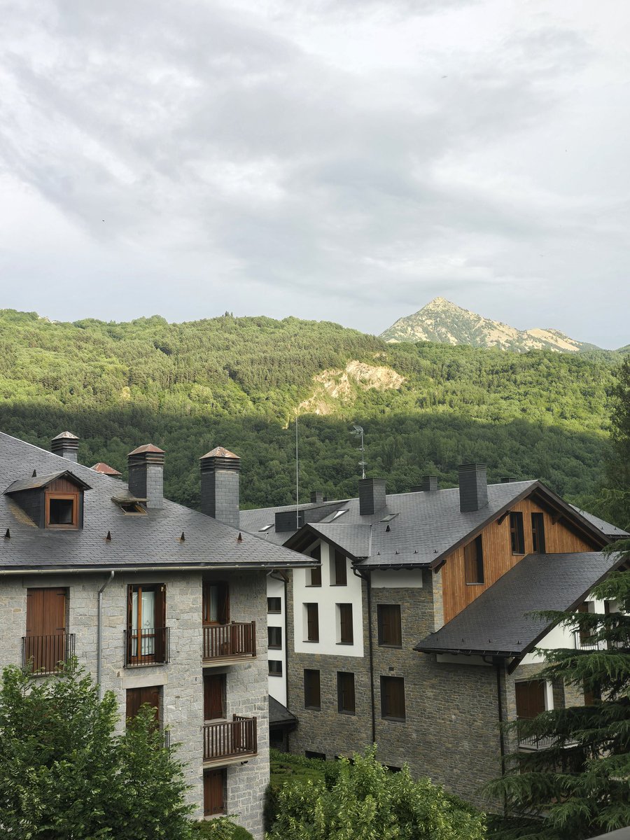 benasqueopen's tweet photo. We are already in #Benasque, making sure that everything is ready for Friday!

https://t.co/kM0B6RDMI7 https://t.co/b1K0auT4wo