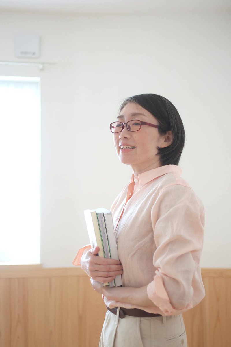 y_books_ms's tweet image. #兵庫県姫路市 で
#反射の統合ワーク を受けてみたい人へ
※私のメニューは、女性のかたを対象としています
ーーー
#梅田幸子 さんの研修で学んだ反射の統合ワークを兵庫県姫路市のレンタルスペースで提供しています。受けてみたい!という人は山内美佐に連絡して下さい😊質問もお待ちしています♪