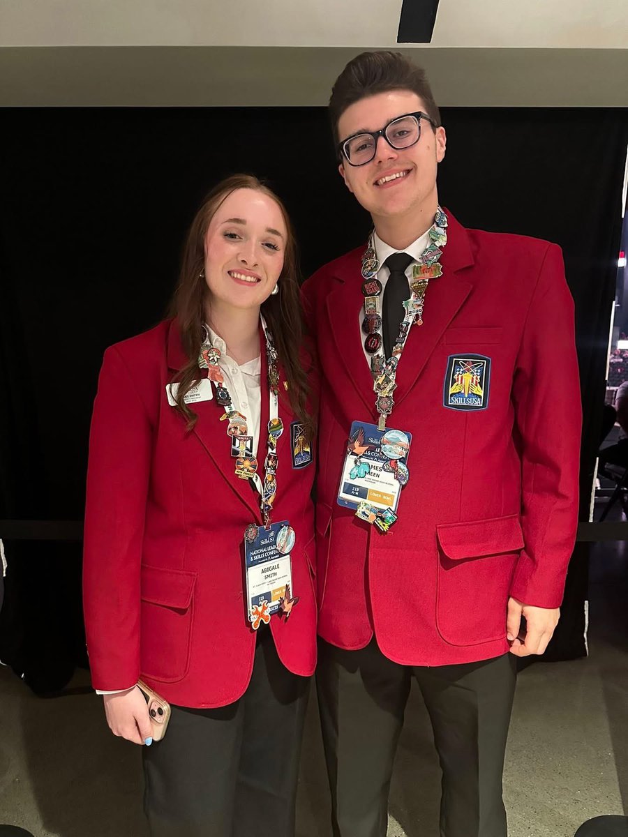 Lake Shore Public Schools (@mylsps) on Twitter photo 👏 Media Productions teacher Mrs. Blaszkowski and students Jimmy Sheen and Abby Smith have returned from an unforgettable week at SkillsUSA Nationals in Atlanta!
Our team represented <a href="/LSHSShorian/">Lake Shore High School</a> with passion, creativity, and hustle: facebook.com/share/p/1964wx…. #myLSPS 👏 Media Productions teacher Mrs. Blaszkowski and students Jimmy Sheen and Abby Smith have returned from an unforgettable week at SkillsUSA Nationals in Atlanta!
Our team represented <a href="/LSHSShorian/">Lake Shore High School</a> with passion, creativity, and hustle: facebook.com/share/p/1964wx…. #myLSPS