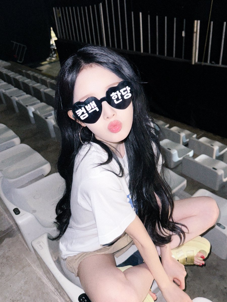 STAYC_official's tweet image. cool like that😎

STAYC Special Single 【I WANT IT】
➫ 2025.07.23 WED 6PM (KST)

#STAYC #스테이씨
#Sieun #시은
#I_WANT_IT #IWI