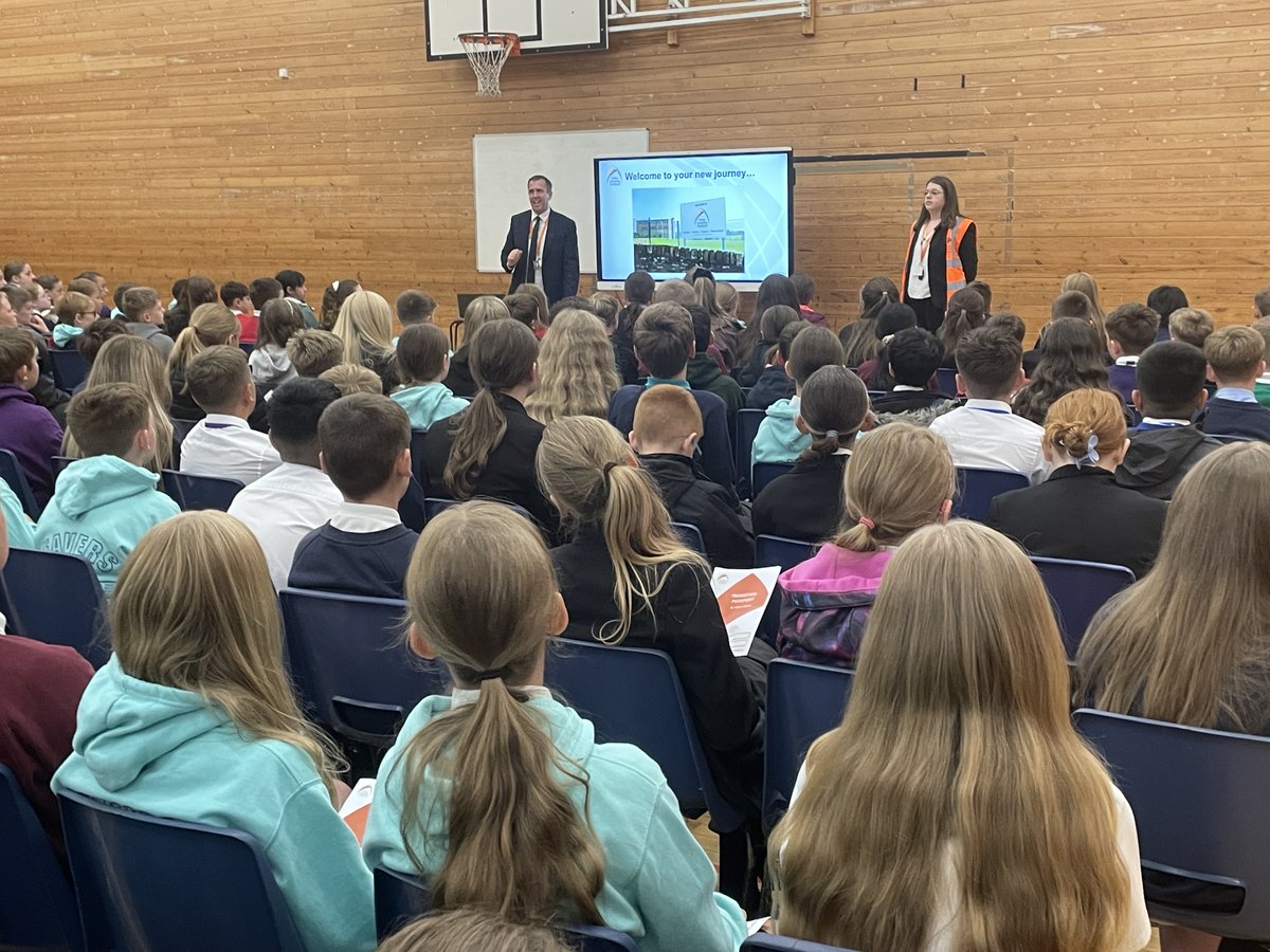 TrinityAcadBrad's tweet photo. ๐ This morning, we welcomed our new Year 7 students!
Our amazing Transition Leaders are ready and excited to support them as they settle in. We hope all our new students have a fun and memorable first day! ๐๐
#WelcomeYear7 #NewBeginnings #schoollife #excitingtimes https://t.co/LuVrDzTaj7