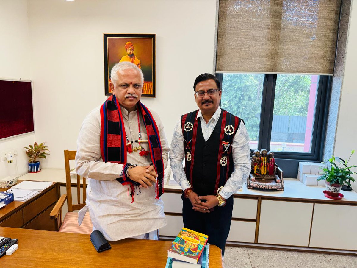 BJP Nagaland State Treasurer Shri Kamal Kumar Jain called on Shri <a href="/blsanthosh/">B L Santhosh</a> ji, Hon’ble National General Secretary (Organisation), <a href="/BJP4India/">BJP</a>, at the Party HQ, New Delhi, seeking his blessings and guidance as he assumes his new responsibility.

With renewed resolve, we stand