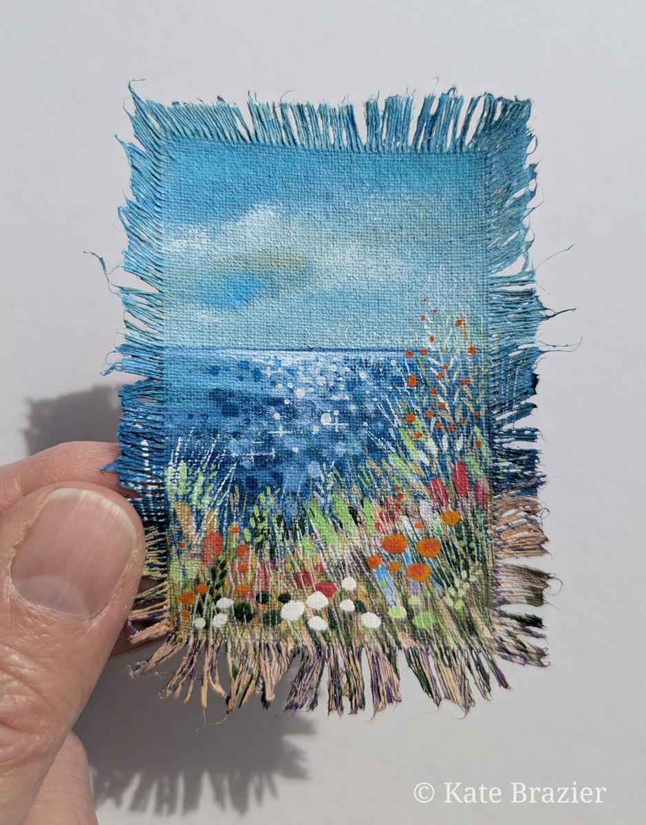 Good afternoon #miniature #art fans! Here is a tiny painting on calico that I painted recently. I like the different textures of this one. #artist #folksy