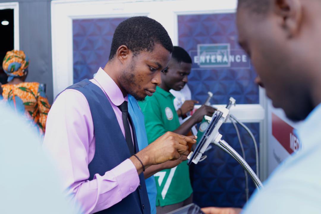 Alphaprimewri's tweet photo. All eyes are on Ghana. Join 1,500+ delegates, 200+ B2B sessions & 100+ expert speakers at #GITW2025. Infrastructure, Energy, Tech & Free Zones, your gateway to Africa’s investment future.
🔗 Visit https://t.co/5sjSJuGnsa #GITW2025
Al Hilal #RepublicDay Thanksgiving https://t.co/MTKlil2gto