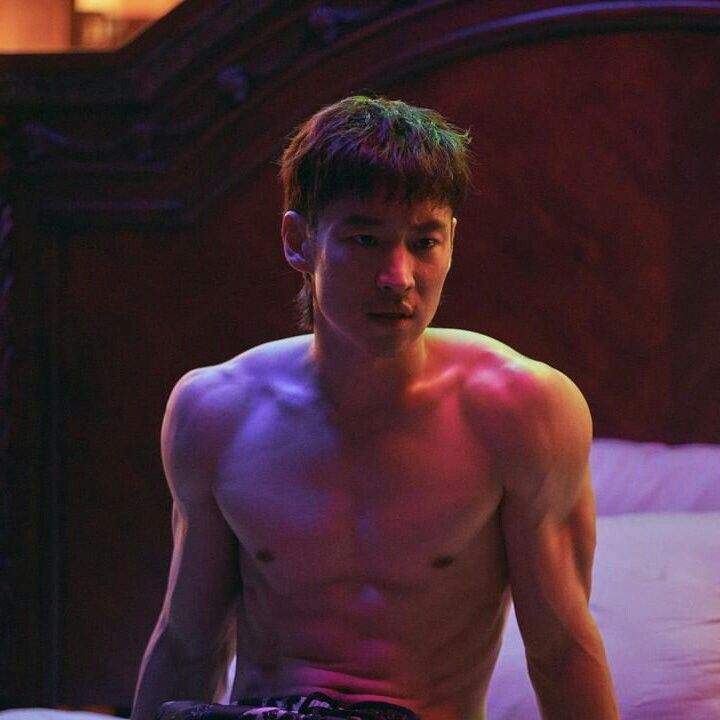 bangun tidur enak - nya ngapain ya?