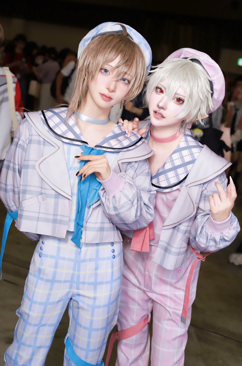 __reiu's tweet image. cos　🔫🎲🖤

 #にじそうさく10