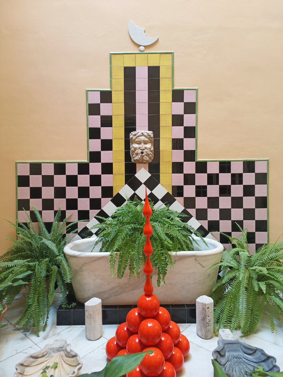 Manantiales del arte y de la cultura, Carmen Laffón, GPV, Curro González, Nico Munuera, Carlos Alcolea, José Miguel Pereñiguez, Patricio Cabrera...

Bebed de esta agua, sentaos en el brocal de la calle Mármoles 12 de Sevilla.

Hasta el 22 de julio en <a href="/RafaelOrtizGal/">Galeria Rafael Ortiz</a>