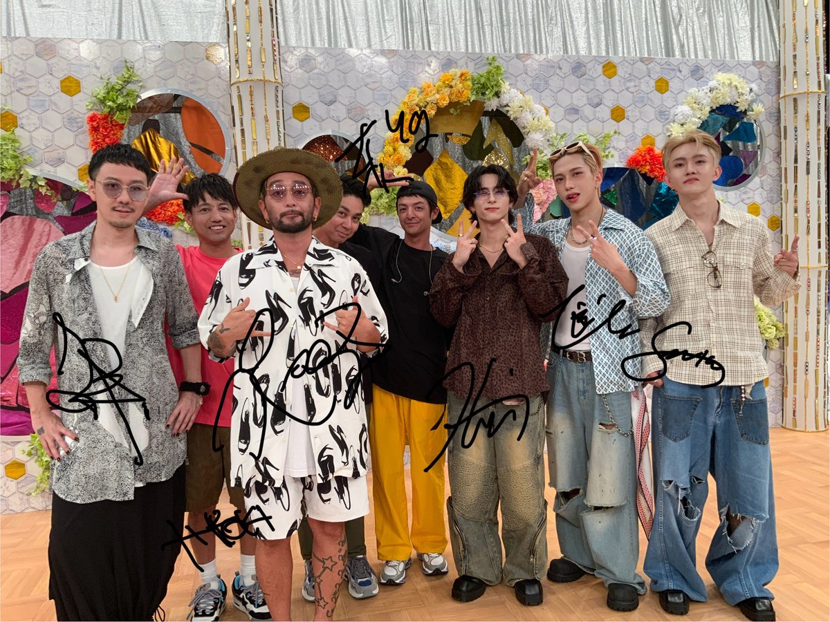 #ORANGERANGE の皆さん　と
#INI の #ドス鯉倶楽部
池﨑さん田島さん西さん
とのSPコラボ 　いかがでしたか？

夏を盛大にもりあげてくれました⚡️

もう１回みたい方は
TVer で見れます📱😉

感想は #FNS歌謡祭夏 をつけて
たくさんポストしてくださいね👍