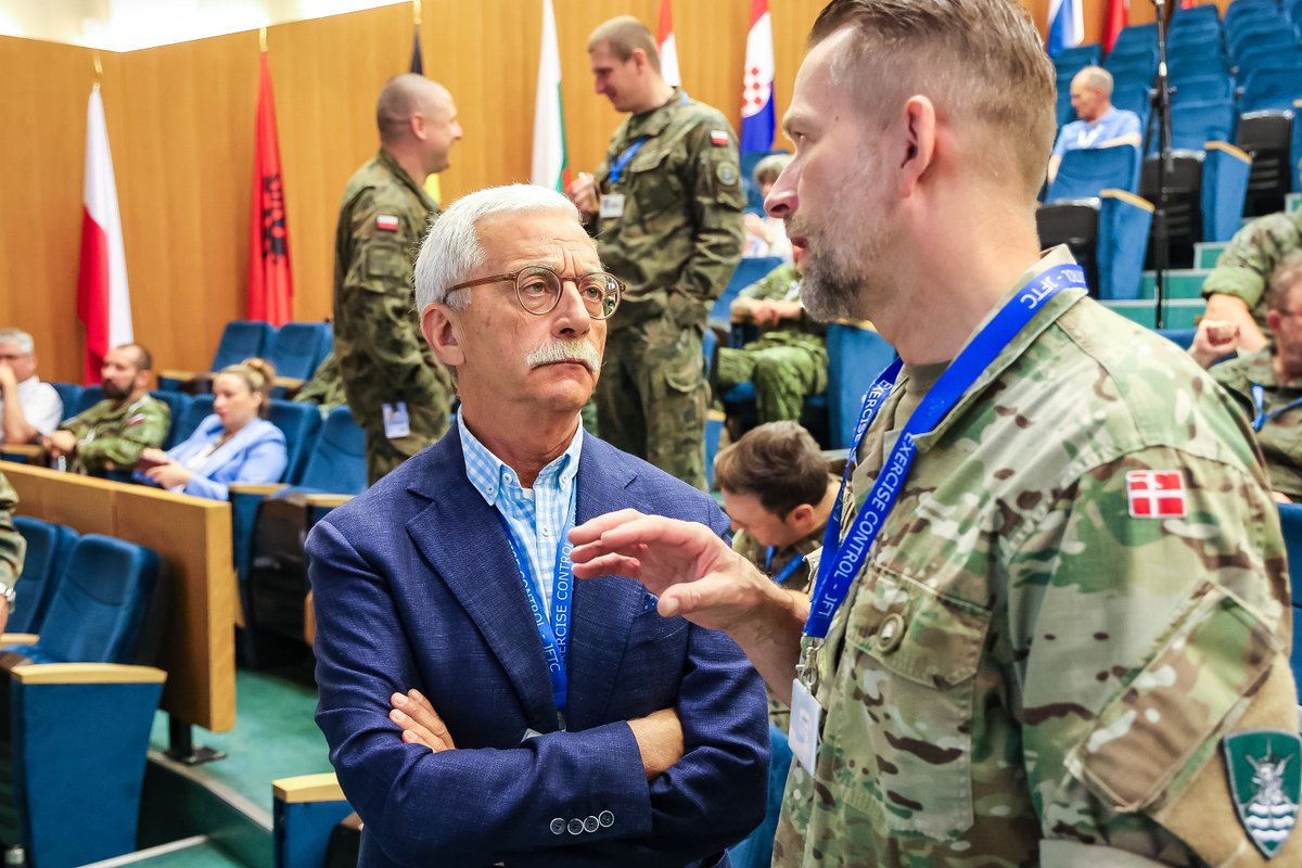 NATO_JFTC's tweet photo. Preparations for Ex. LOYAL LEDA 26 📍#JFTC. Delegates from 21 nations are shaping the tactical backbone of #LOLE26. "Together, we’re laying the foundation for JFTC’s flagship exercise, building cohesion, readiness &realism,” MAJ Strüdinger, #JFTC Officer of Primary Responsibility https://t.co/EcsBbYkrlW