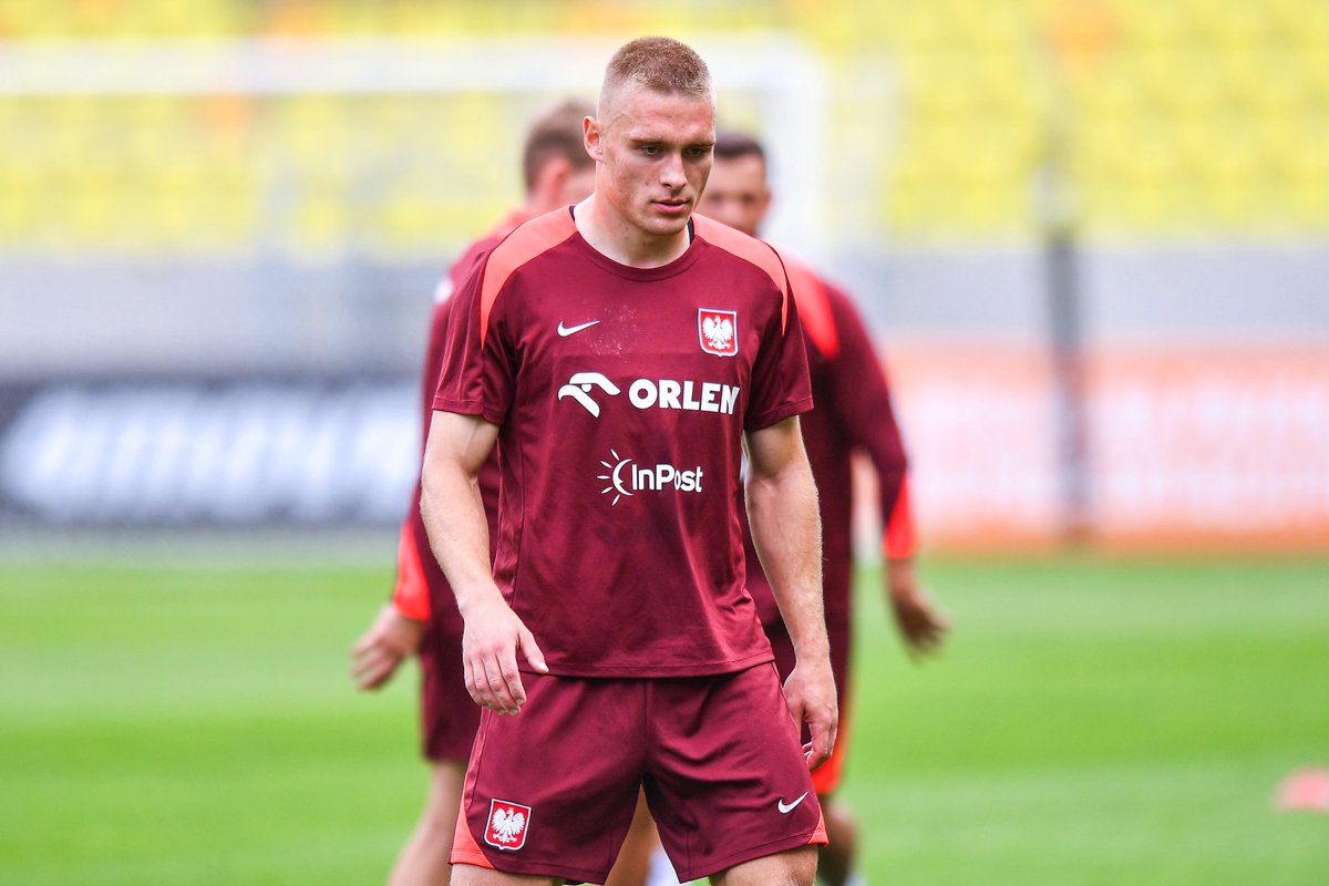 🚨Oskar Repka zostanie zawodnikiem Rakowa Częstochowa. Temat bardzo zaawansowany. Transfer na finiszu:

▶️ youtube.com/live/n-gs-mwyi…