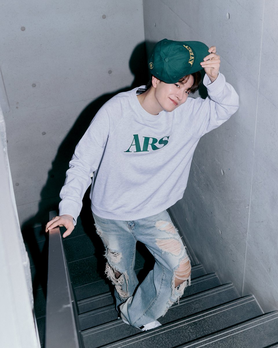 영재 YOUNGJAE tweet media