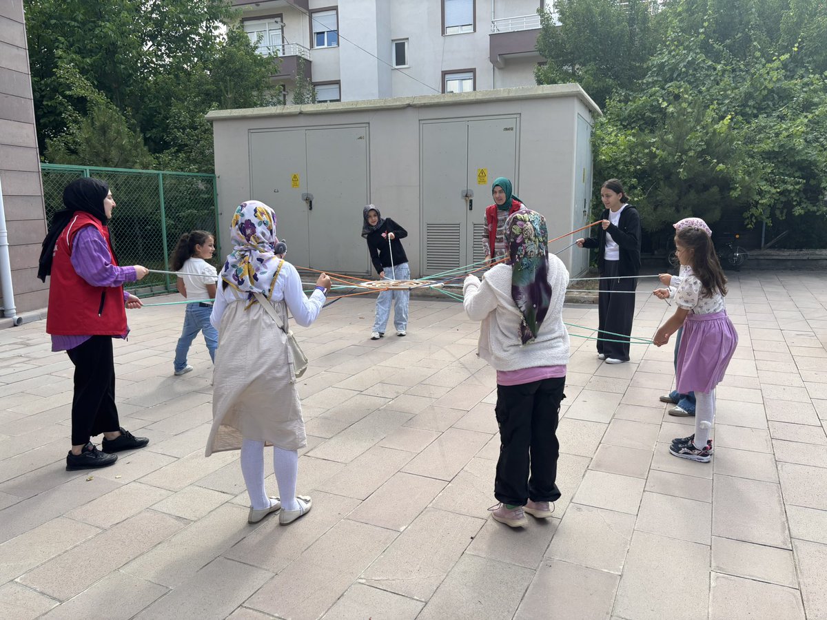 Sorgun Gençlik Merkezi (@gsb_sorgungm) on Twitter photo GSB Gençlik Yaz kulübü başladı.🌸
#SorgunGençlikMerkezi GSB Gençlik Yaz kulübü başladı.🌸
#SorgunGençlikMerkezi
