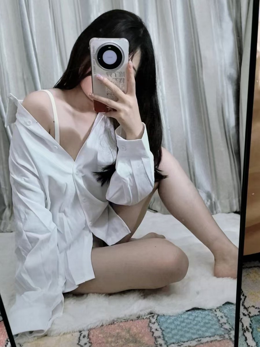 白衬衣有多大的诱惑呢
#武汉兼职
#反差女大