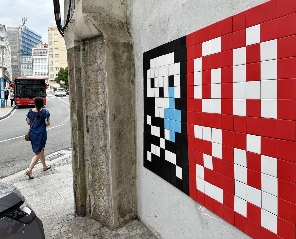 Xerión chora  

#freexerion #freeGaza 
#acoruña #coruña 
#arteurbana #streetart