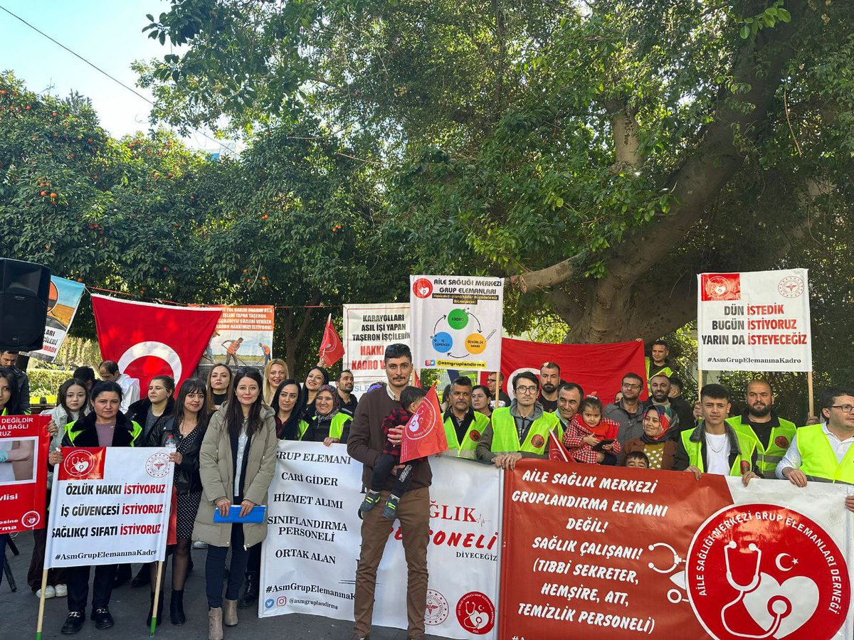 <a href="/DuyguTok12/">Duygu Tok</a> <a href="/drmemisoglu/">Prof. Dr. Kemal Memişoğlu</a> <a href="/saglikbakanligi/">T.C. Sağlık Bakanlığı</a> <a href="/HMBakanligi/">T.C. Hazine ve Maliye Bakanlığı</a> <a href="/csgbakanligi/">T.C. Çalışma ve Sosyal Güvenlik Bakanlığı</a> Sağlıkçıyız özlük hakkımız nerede

#ÖzlükHakkıMüjdesi