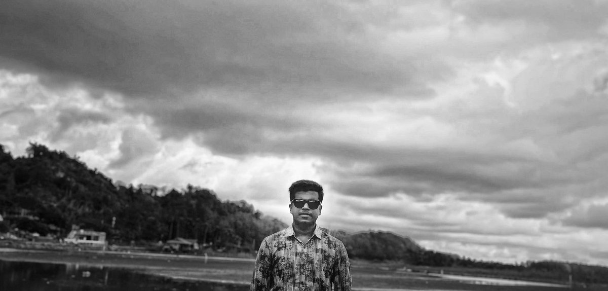 ItsMdAlMamun's tweet photo. Grey skies, calm soul! https://t.co/0AOp78YRmG