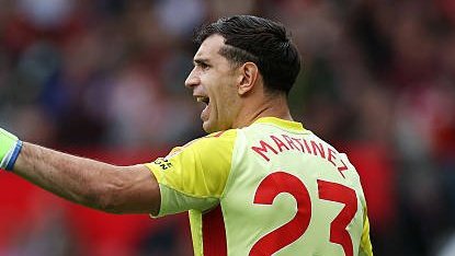 ecuadorfutbol's tweet image. El @ChelseaFC de Moisés Caicedo hizo una oferta por Dibu' Martínez pero el golero campeón del mundo la rechazó y está en negociaciones con el @ManUtd_Es.
#EcEx