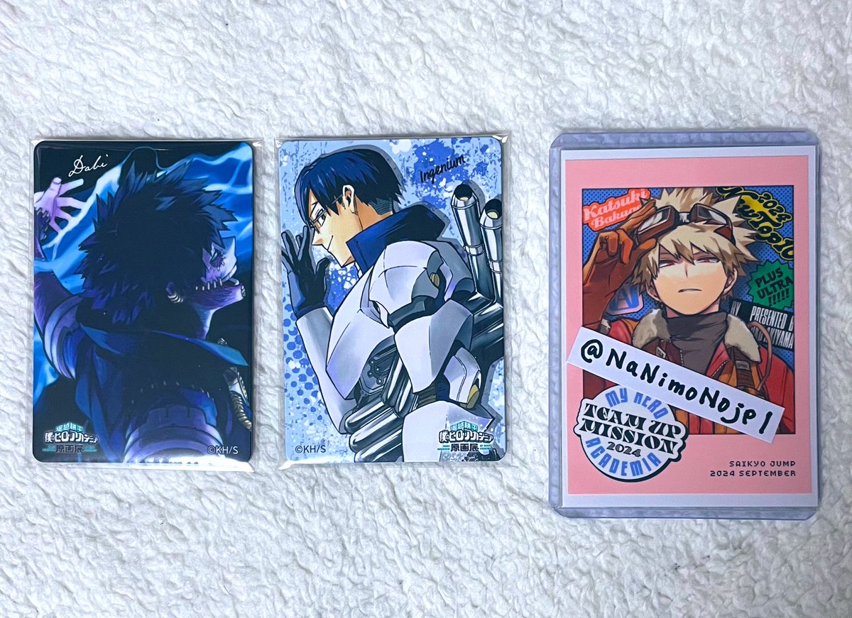 NaNimoNojp1's tweet photo. 【交換/譲渡】僕のヒーローアカデミア ヒロアカ原画展 マグネットステッカー

譲⇒荼毘、飯田

求⇒画像2枚目♥️ or 定価

※荼毘：手前肩辺りに少し擦れ跡(初期傷)があります
※譲渡は纏めてのみ(郵送は＋送料)
※アカウントTOP自己紹介欄ご一読下さい️

都内手渡し、郵送

よろしくお願いします☆*ﾟ https://t.co/AJQe75Me4m