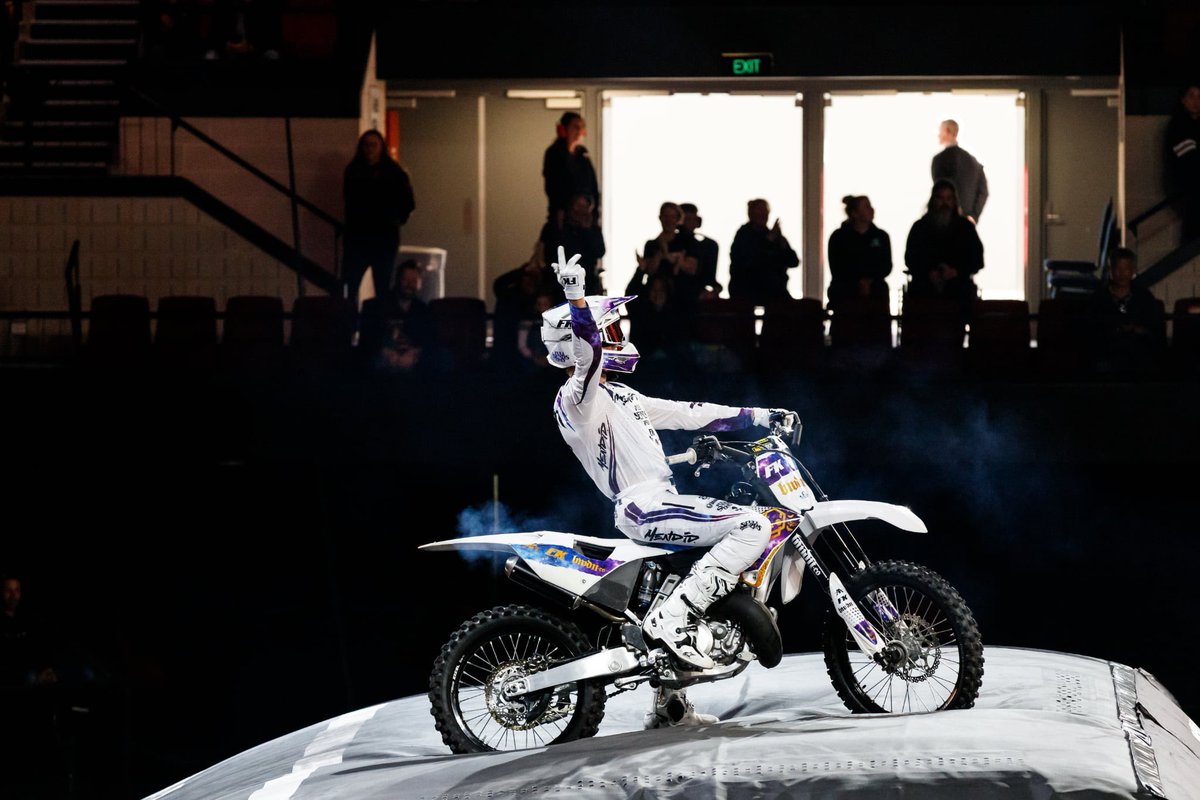 StrayaPhotography (@mattorrz) on Twitter photo Images of Pat Bowden during the Freestyle Kings Live show in Adelaide. 
These were shot at ISO6400 at 1/400th on a 6DMKII with the 70-200mm f2.8
A challenging shoot considering the low light of the indoor arena. 
#freestylemotocross #photography Images of Pat Bowden during the Freestyle Kings Live show in Adelaide. 
These were shot at ISO6400 at 1/400th on a 6DMKII with the 70-200mm f2.8
A challenging shoot considering the low light of the indoor arena. 
#freestylemotocross #photography