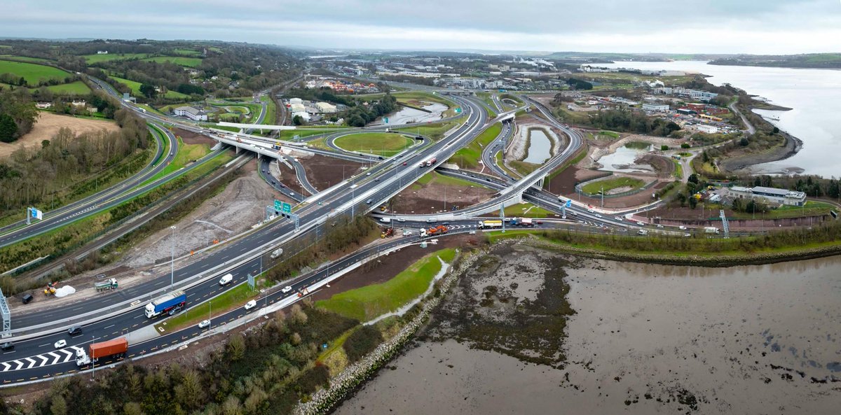 CorkCountyArts's tweet image. Artists Invited to Propose Major Artwork for Dunkettle Interchange
Visual artists and artist teams are invited to propose a permanent sculpture as part of the Dunkettle Interchange Per Cent for Art Scheme.
More Info: corkcoco.ie/en/resident/ar…
@Corkcoco @corkcitycouncil