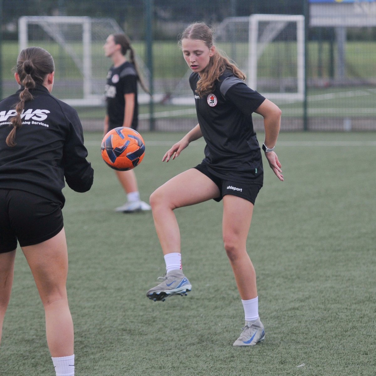 Bonnyrigg Rose Ladies (@bonnyriggladies) on Twitter photo ๐ฉ๐พ๐๐ฝ๐ ๐๐๐ โ
After a very well earned break, the girls returned to training last night as we began preparations for our <a href="/SWFChampionship/">Barclays Scottish Women's Championship</a> campaign ๐ช๐ป
Great to also have some of our U18s squad join us for pre season ๐๐ป ๐ฉ๐พ๐๐ฝ๐ ๐๐๐ โ
After a very well earned break, the girls returned to training last night as we began preparations for our <a href="/SWFChampionship/">Barclays Scottish Women's Championship</a> campaign ๐ช๐ป
Great to also have some of our U18s squad join us for pre season ๐๐ป