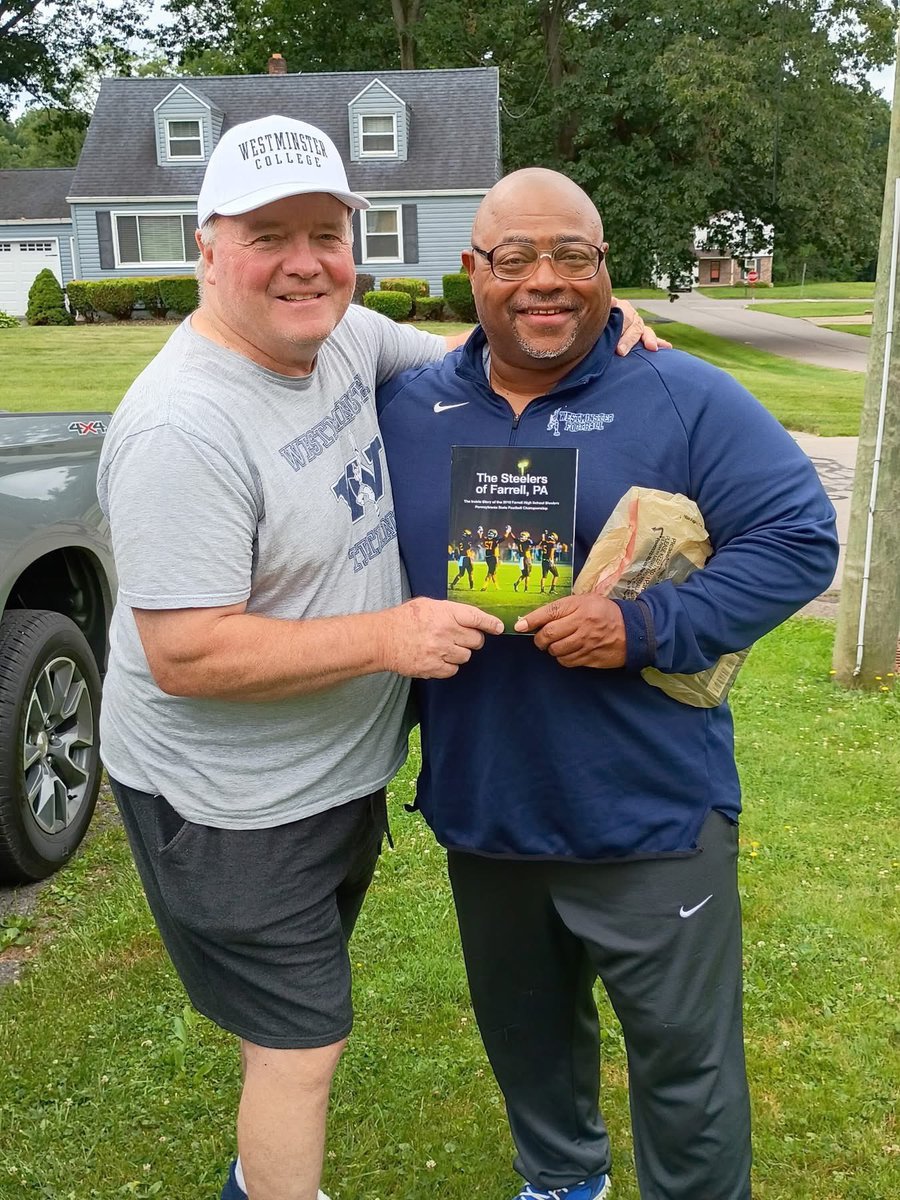 Bob Greenburg (@bobgreenburg) on Twitter photo 🔥The Steelers of Farrell!!
Coach Jarrett Samuels book of the 2018 PIAA State Football Championship team and more.
Written by Westminster legend Darwin Huey. You can order your copy right here:
lulu.com/shop/darwin-hu…
<a href="/JarrettSamuels1/">Jarrett samuels</a> <a href="/farrellfootball/">Farrellfootball pa/ Head coach 7249310768</a> 🔥The Steelers of Farrell!!
Coach Jarrett Samuels book of the 2018 PIAA State Football Championship team and more.
Written by Westminster legend Darwin Huey. You can order your copy right here:
lulu.com/shop/darwin-hu…
<a href="/JarrettSamuels1/">Jarrett samuels</a> <a href="/farrellfootball/">Farrellfootball pa/ Head coach 7249310768</a>