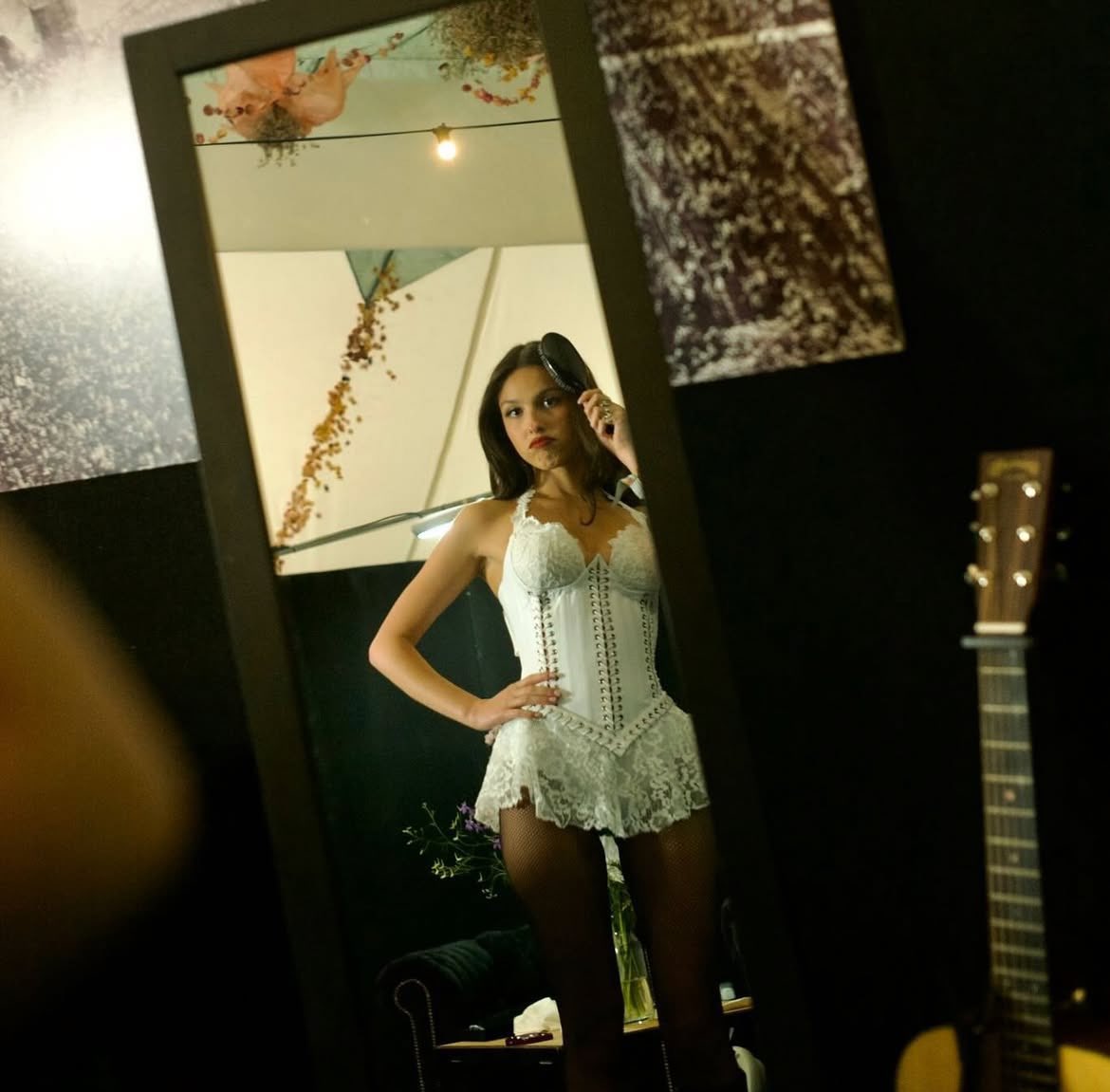 ON - CHECK PINNED!🤍 tweet media