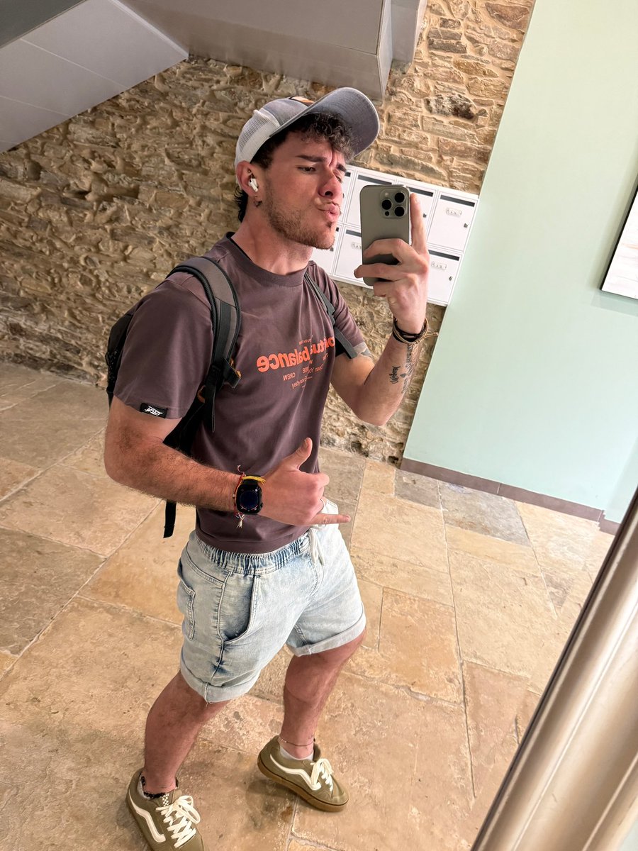 jesuscast14_'s tweet photo. Summmmmer moodddd 

😋🏄🏽‍♂️ 🏋️‍♂️ 🏖️ 🌊 🧢 ☀️ 🍺 👣😈

#summer #mood #north #surf #galiza #asturias #gym #relax #sunday #Countdown #surfer https://t.co/hpJXOmvHoL