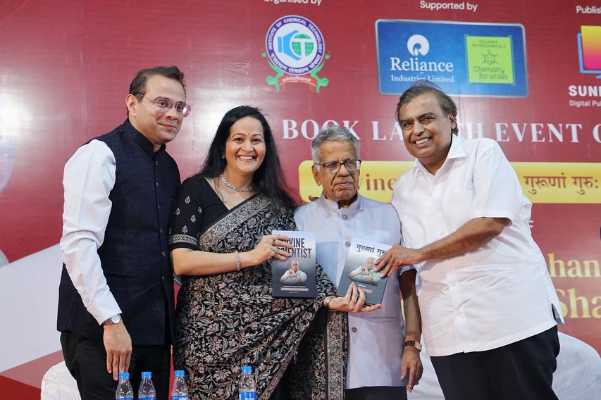 SundaramDigital's tweet photo. Divine Scientist – Biography of Padma Vibhushan Prof. M. M. Sharma
Launched at ICT Mumbai with top scientists &amp; Shri Mukesh Ambani.
Exclusively available at https://t.co/mW8cMX7xMn
#DivineScientist #MMSharma #SundaramBooks #ICTMumbai #MukeshAmbani https://t.co/YV357jVHwZ