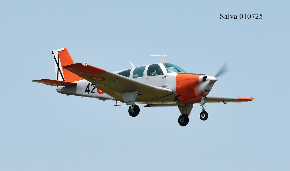 Salvador Marín (@05derecha) on Twitter photo Ayer pude fotografiar un veteranísimo "Dogo" ( #Beechcraft F-33C Bonanza) en la #BASanJavier, este avión prestó servicio en la #AcademiaGeneraldelAire. Vuela con el <a href="/EjercitoAire/">Ejército del Aire y del Espacio</a> desde 1974. <a href="/SpottersMurcia/">Spotters Murcia</a> Ayer pude fotografiar un veteranísimo "Dogo" ( #Beechcraft F-33C Bonanza) en la #BASanJavier, este avión prestó servicio en la #AcademiaGeneraldelAire. Vuela con el <a href="/EjercitoAire/">Ejército del Aire y del Espacio</a> desde 1974. <a href="/SpottersMurcia/">Spotters Murcia</a>