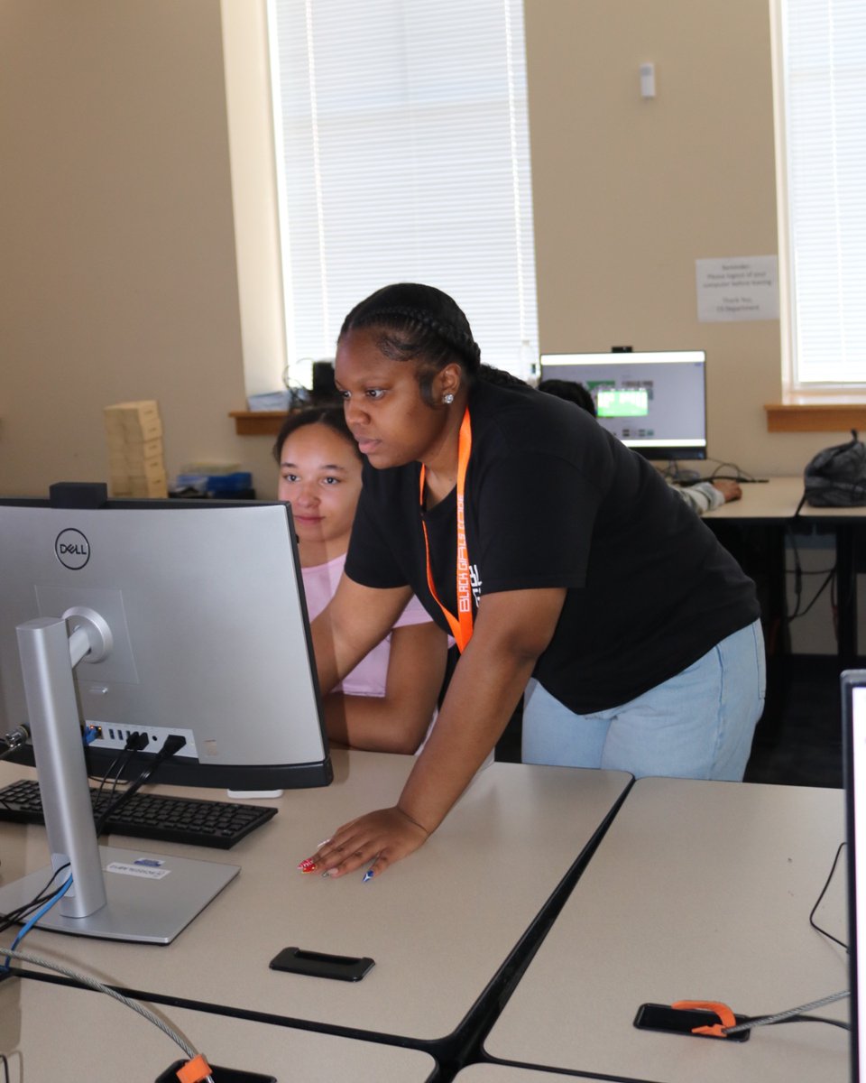 SpelmanCollege's tweet image. Last week, Black Girls Code lit up campus with a dynamic summer camp focused on Artificial Intelligence! From beginner coders to future tech innovators, the week-long experience offered hands-on projects, expert mentorship and a powerful community to inspire the next generation…