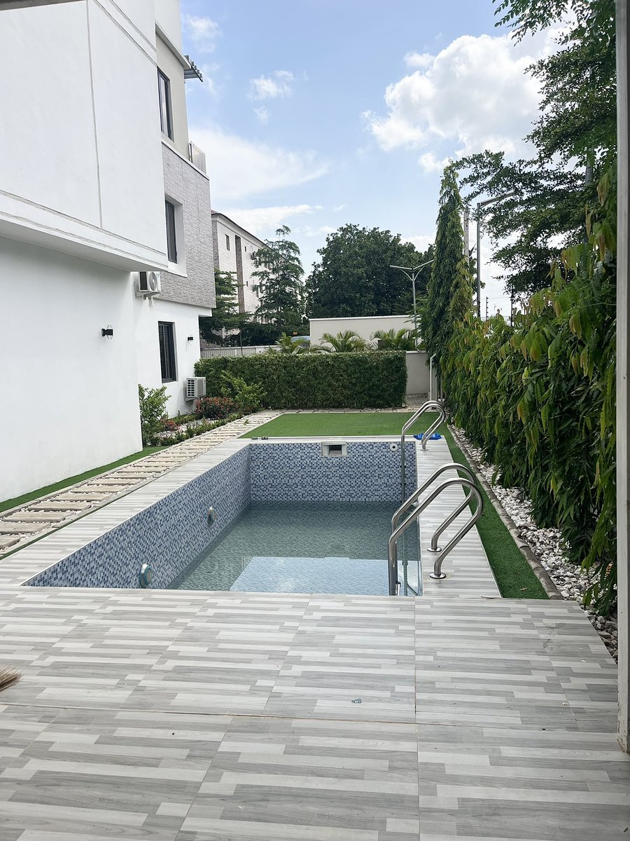 Uncle2Triplets's tweet photo. Site inspection.
Mabushi Apartment Loading…
#shortletaparty #strapps https://t.co/ADbxveDXO9