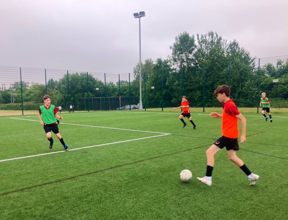 RPSPE's tweet photo. YEAR 8 INTERHOUSE:
1st Owens 😃
2nd Frank 🌸
3rd Wilberforce 🌹
4th Scott 🍀
5th Mandela 🚚
6th Cadbury 👿
7th GT 🥶
This excellent year group gave it their all today. Fantastic throughout. #teamrps ❤️ https://t.co/R4bUgiHOKX