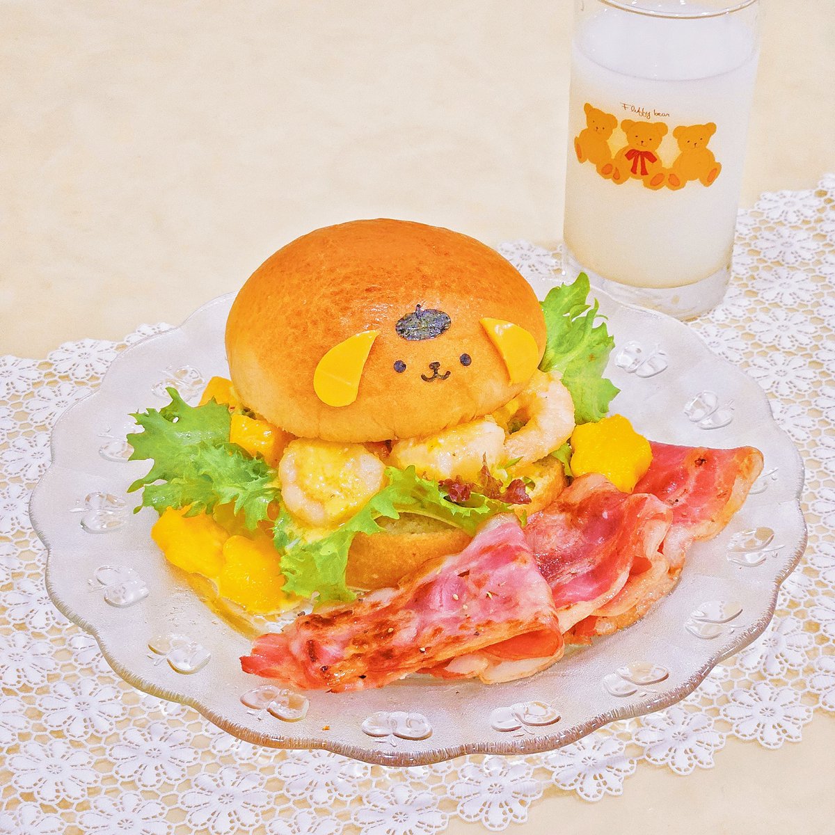 i made a super awesome mango shrimp burger today i am happy