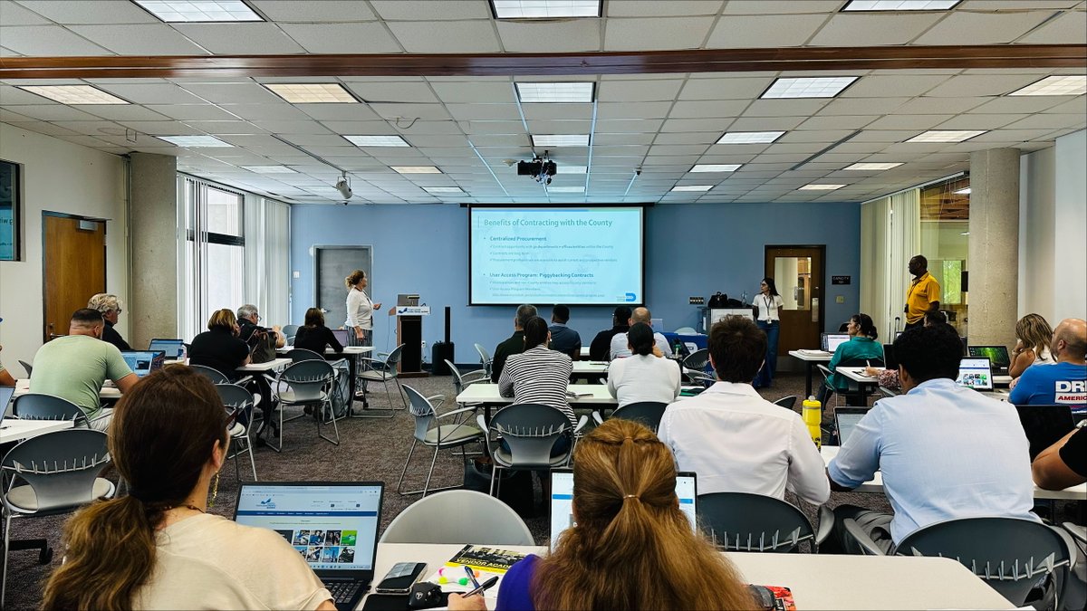 mdcspd's tweet image. On 6/27/2025, SPD hosted a Vendor Registration Bootcamp at the Westchester Regional Library. SPD staff assisted approximately 45 local businesses to register as County vendors. For future sessions, visit: miamidade.gov/VendorBootcamp