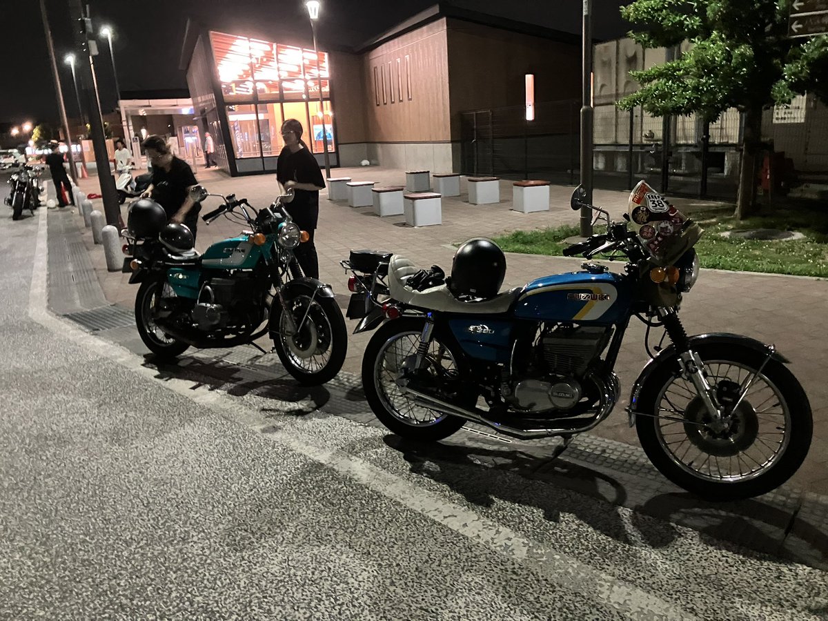 あれ？
今日ナイツーでしたっけ！？