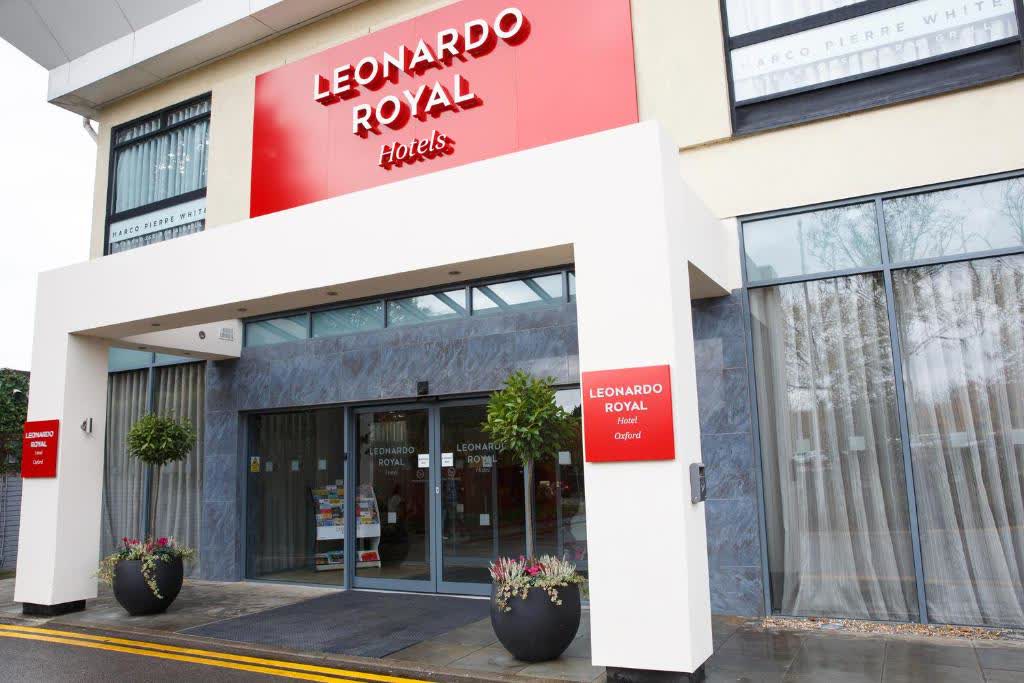 Experience Oxfordshire (@experienceox) on Twitter photo Located near the heart of the city, Leonardo Royal Hotel #Oxford has 240 stylish bedrooms, from a standard double to the Deluxe King. π
More info β‘ bit.ly/3UxKnQB
#ExperienceOx #OxfordHotels <a href="/leohotelsukire/">Leonardo Hotels UK & Ireland | Formerly Jurys Inn</a> Located near the heart of the city, Leonardo Royal Hotel #Oxford has 240 stylish bedrooms, from a standard double to the Deluxe King. π
More info β‘ bit.ly/3UxKnQB
#ExperienceOx #OxfordHotels <a href="/leohotelsukire/">Leonardo Hotels UK & Ireland | Formerly Jurys Inn</a>