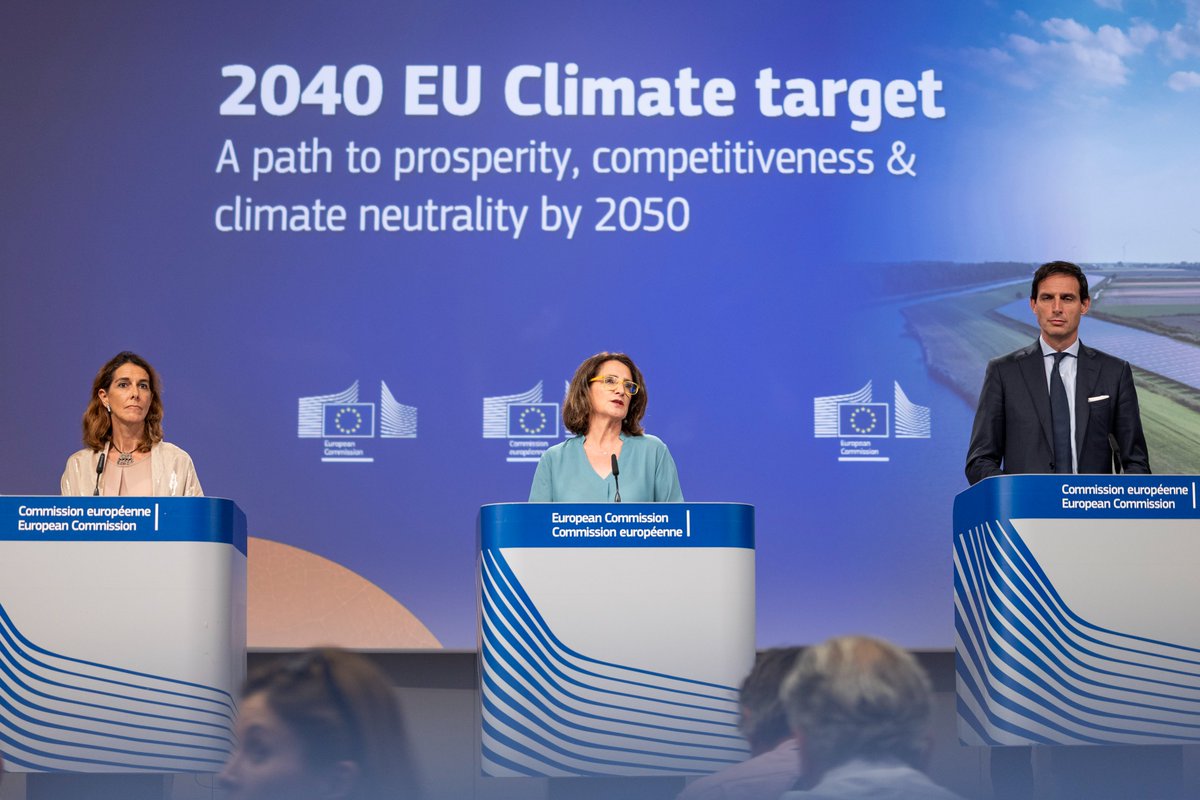 Linda Kalcher (@lindaculture) on Twitter photo You know me, am a *little* passionate about the 2040 #climate target, EU's #NDC and the socio-economic benefits it can bring.
After all, it's been defining <a href="/neilmakaroff/">Neil Makaroff</a> and my work for the last 2 years.
So instead of the 🧵, you get a whole article:
linkedin.com/pulse/crunchti… You know me, am a *little* passionate about the 2040 #climate target, EU's #NDC and the socio-economic benefits it can bring.
After all, it's been defining <a href="/neilmakaroff/">Neil Makaroff</a> and my work for the last 2 years.
So instead of the 🧵, you get a whole article:
linkedin.com/pulse/crunchti…