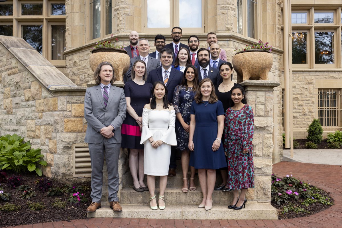 SPremji7866's tweet image. In the blink of an eye - fellowship is over! Grateful to @MayoCancerCare for 3 transformative years of excellent training and mentorship! Beyond excited to join a group I deeply admire at @SCRIOncology who has already warmly welcomed me! @mpgoetz @jonaspaludo @ErikaHamilton9