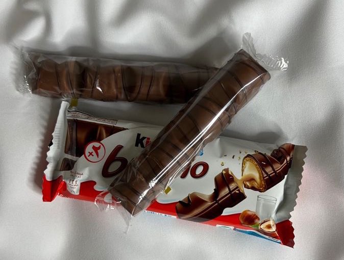 كندر ولا سنكرز؟